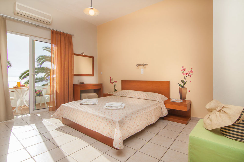 פלאקיאס Skinos Apartments And Studios מראה חיצוני תמונה